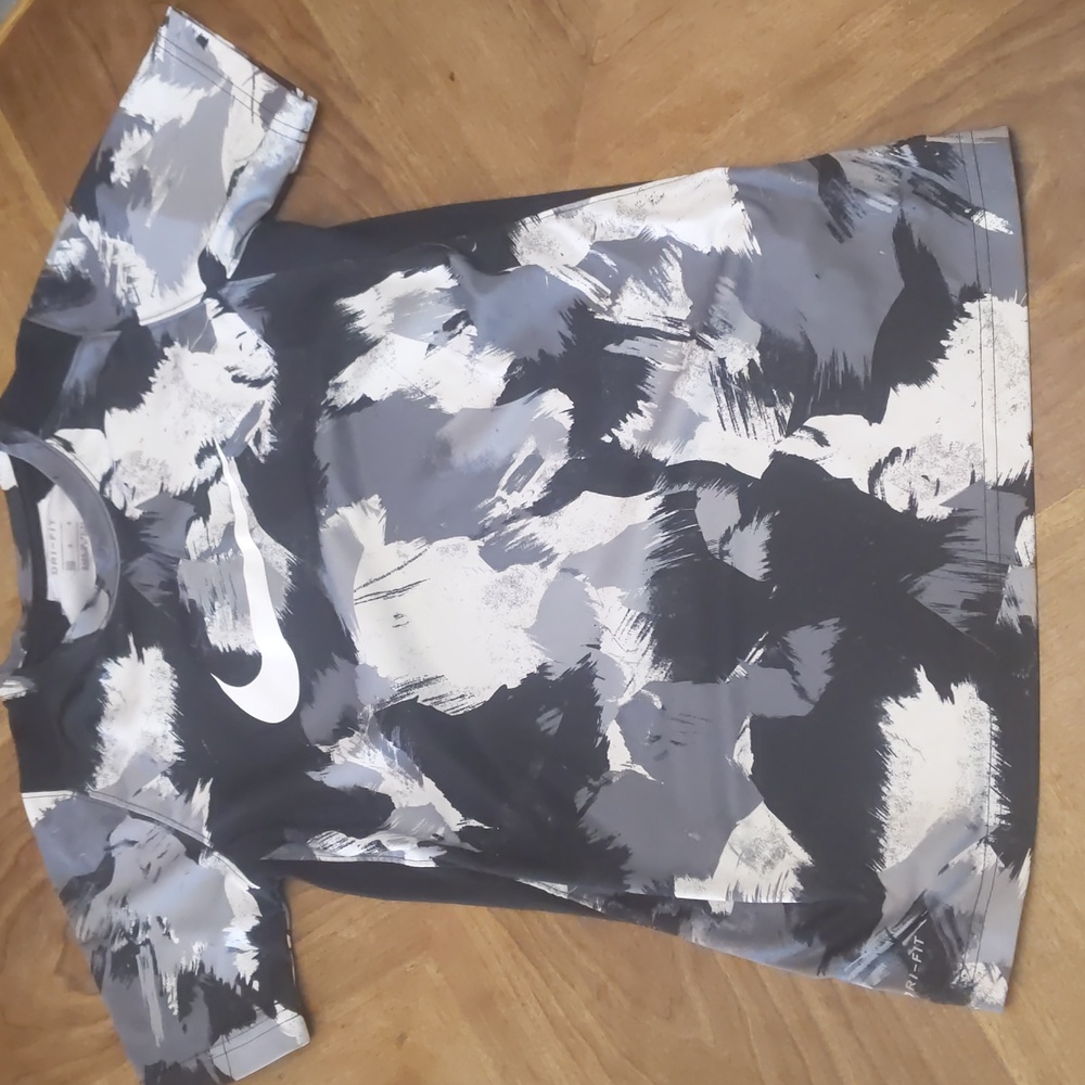 Nike shirt